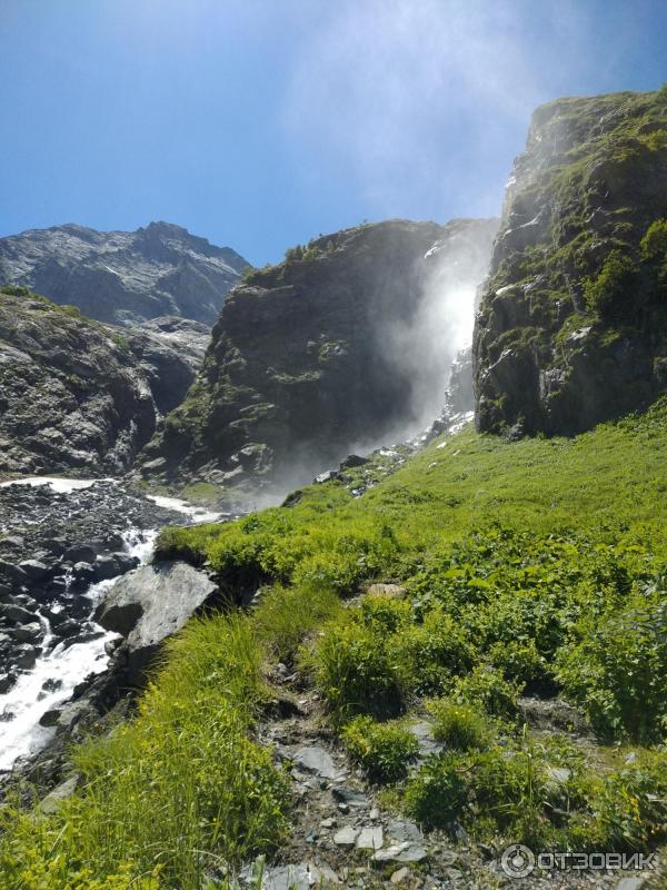 Суфруджинские водопады (Россия, Карачаево-Черкесская республика) фото