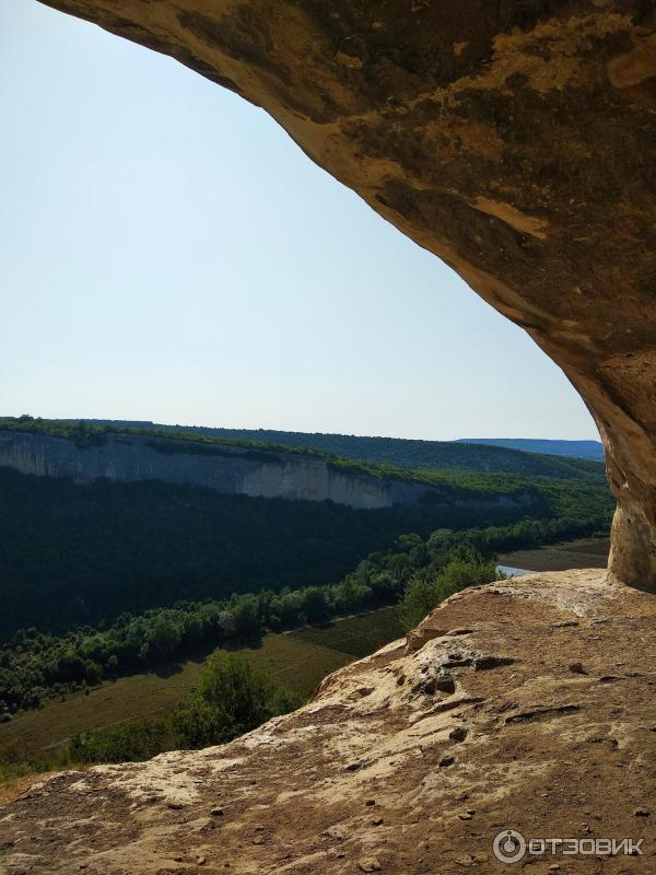 Пещерный город Качи-Кальон (Крым, Бахчисарай) фото