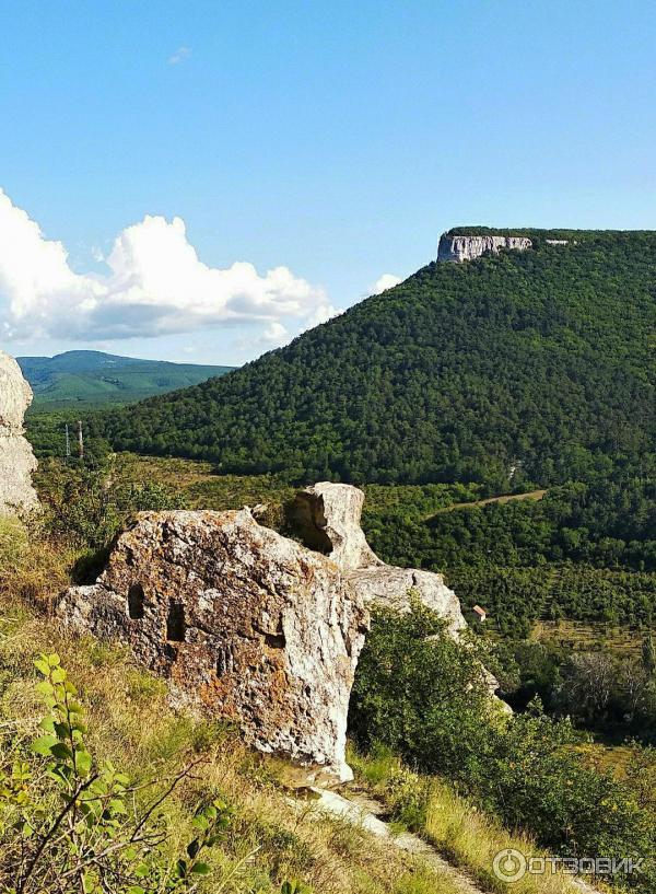 Пещерный город Качи-Кальон (Крым, Бахчисарай) фото