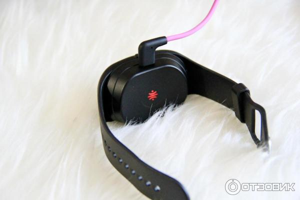 Фитнес-браслет Healbe GoBe 2 фото