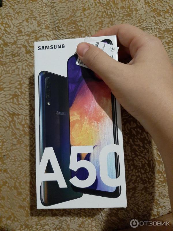 Смартфон Samsung Galaxy A50 фото