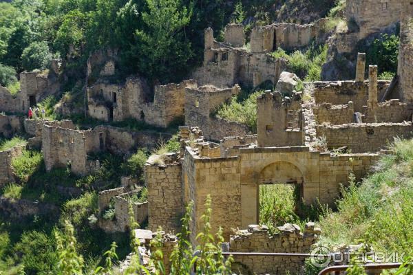 Экскурсия по старинному селу Гамсутль (Россия, Дагестан) фото