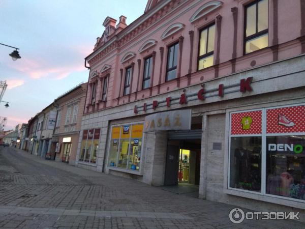 Кафе в городе Липтовский Микулаш (Словакия, Жилинский край) фото