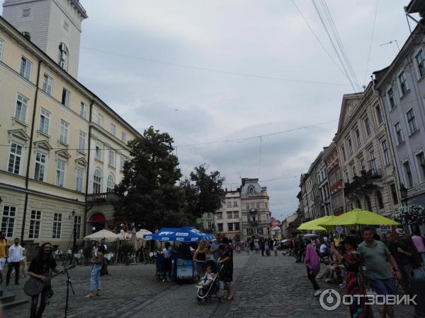 Архитектурный ансамбль Площадь Рынок (Украина, Львов) фото