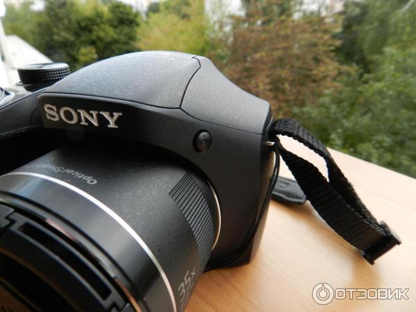 Цифровой фотоаппарат Sony Cyber-shot DSC-H300