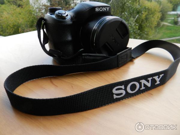 Цифровой фотоаппарат Sony Cyber-shot DSC-H300