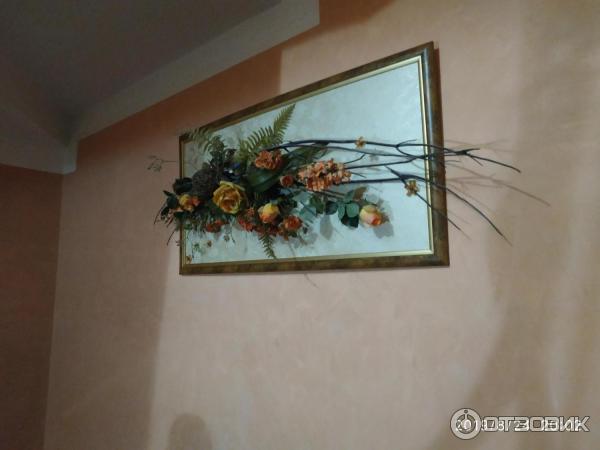 панно на стене