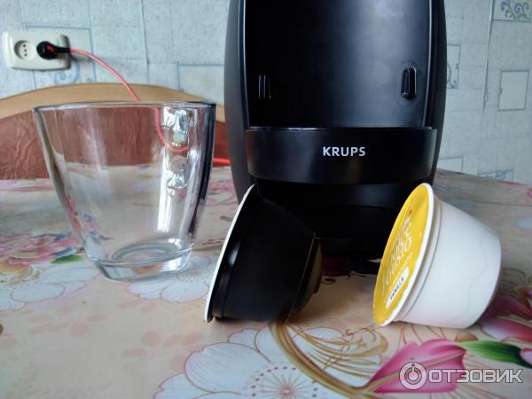 Капсульная кофемашина Krups Dolce Gusto KP 100B фото