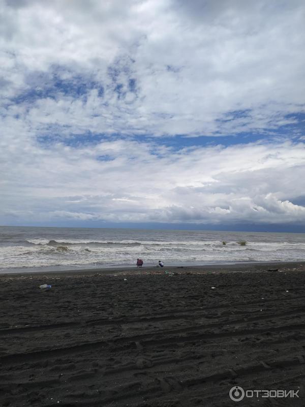 Пляж Магнетити (Грузия) фото