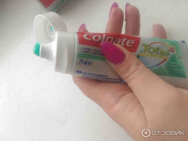 Зубная паста Colgate Total 12 Pro-Clean Gel фото