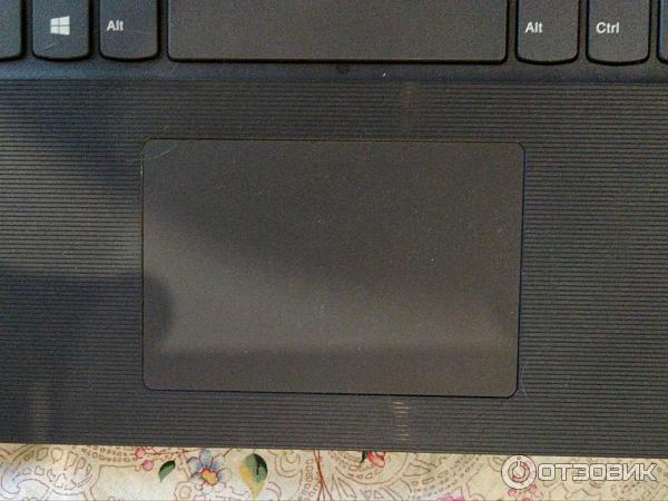 Ноутбук Lenovo V130-15IKB фото