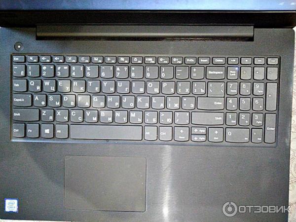 Ноутбук Lenovo V130-15IKB фото
