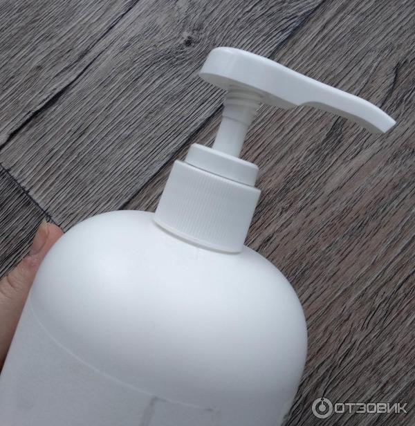 Лечебный шампунь против зуда и шелушения Philip Kingsley Flaky/Itchy Scalp shampoo фото