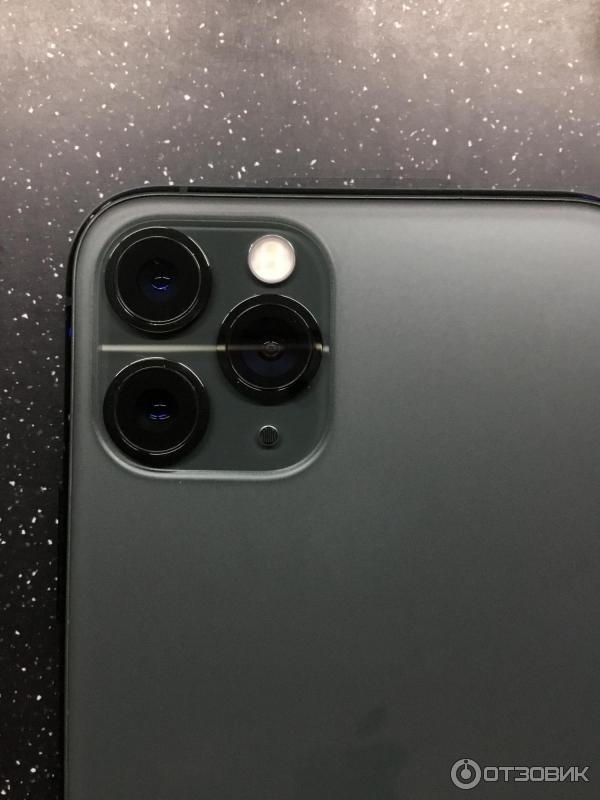 Смартфон Apple iPhone 11 Pro фото