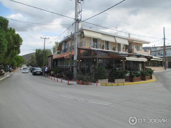 Таверна Taverna To Trigono (Каливия-Торику, Греция) фото