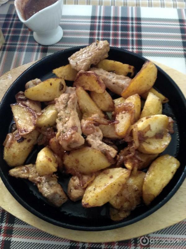 Кафе Фенко-Холл, Россия, Павловск