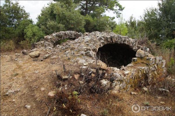 Сиедра Syedra старый город на территории южного некрополя (Southern necropolis)