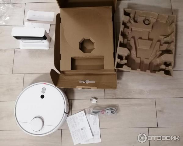 Робот-пылесос Xiaomi Mi Robot Vacuum Cleaner 1S