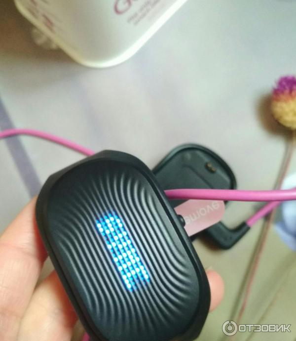Фитнес-браслет Healbe GoBe 2 фото