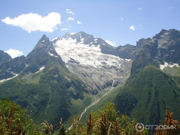 Канатная дорога в пос. Домбай (Россия, Карачаево-Черкессия) фото