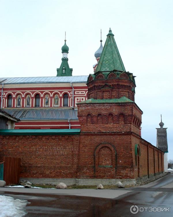 Город Тихвин (Россия, Ленинградская область) фото