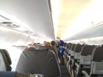 Самолет Embraer ERJ-190 фото