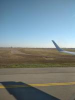 Самолет Embraer ERJ-190 фото