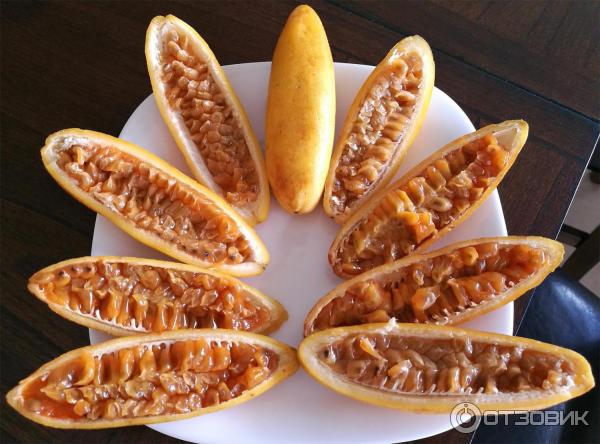 Фрукт Банановая гранадилла или Куруба