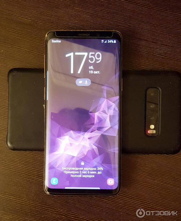 Смартфон Samsung Galaxy S10+ фото