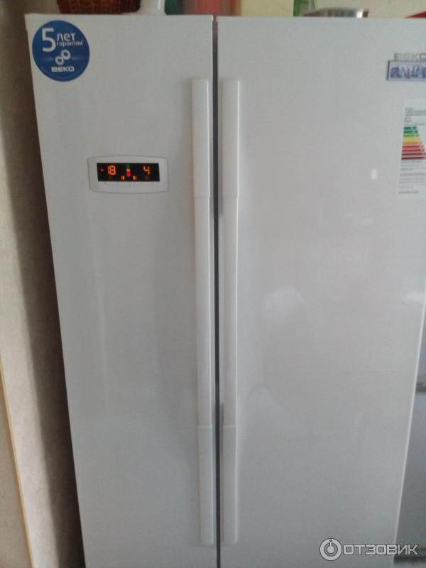 Веко холодильник морозильник. Холодильник веко GNE v120w. Beko GNE v120 w. Холодильник Beko двухдверный GNE v120w.