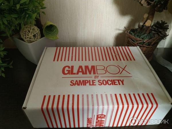 GLAMBOX by SAMPLE SOCIETY Коробочка красоты (Октябрь 2019) фото