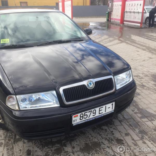 Автомобиль Skoda Octavia хэтчбек фото