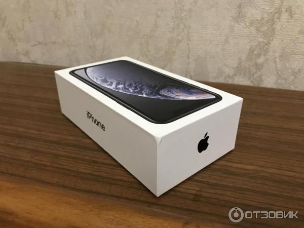 Коробка от смартфона iPhone XR