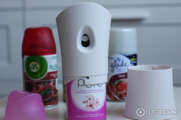 Автоматический освежитель воздуха AirWick FreshMatic фото