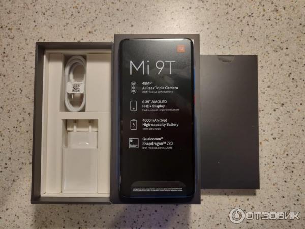 Смартфон Xiaomi Mi 9T фото