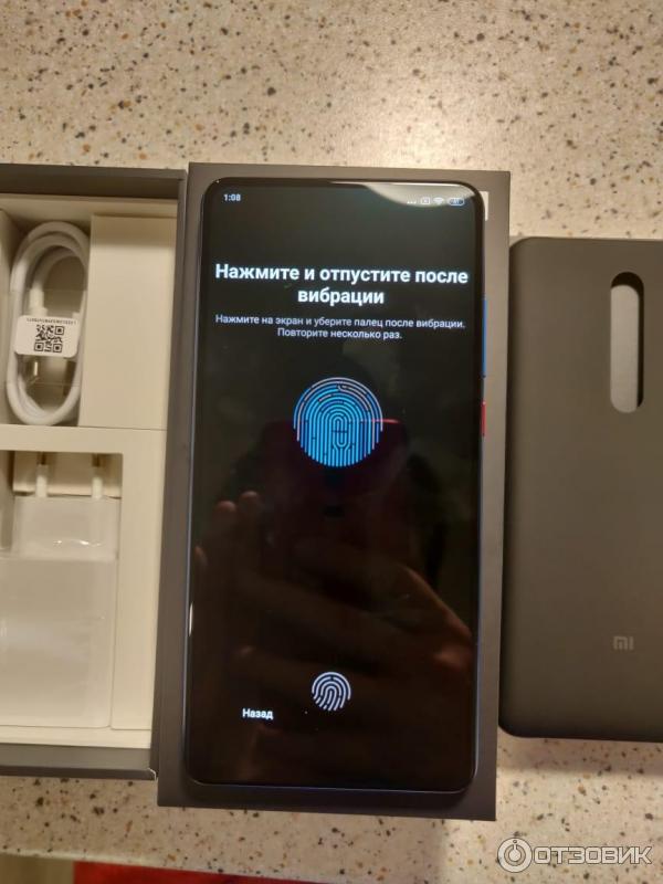 Смартфон Xiaomi Mi 9T фото