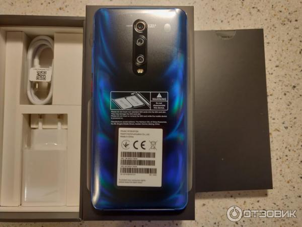 Смартфон Xiaomi Mi 9T фото