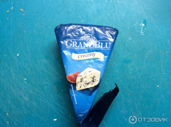 Сыр с голубой плесенью creamy grandblu сливочный