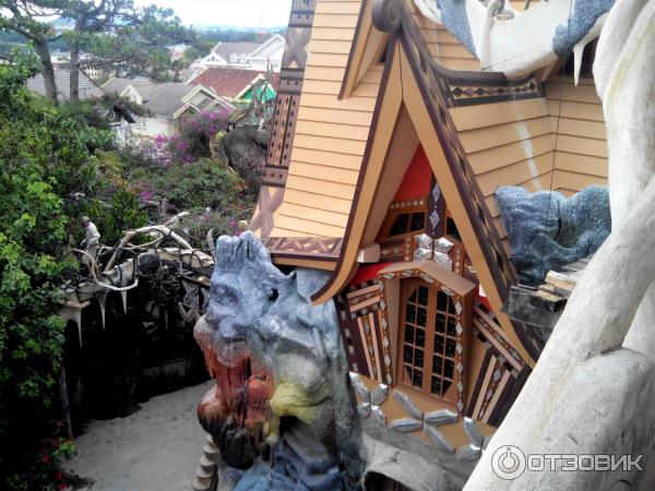 Crazy House 14