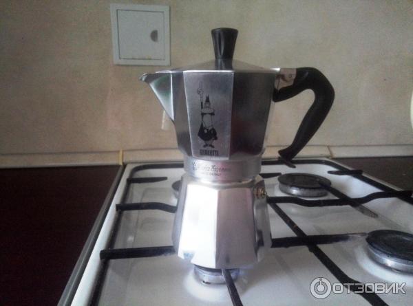 Гейзерная кофеварка Bialetti Mukka Express фото