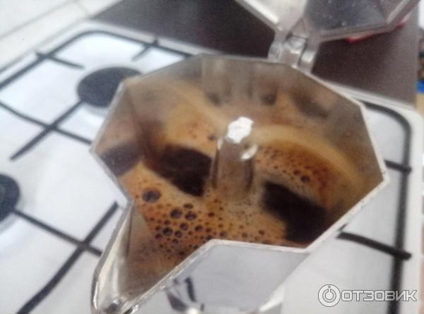 Гейзерная кофеварка Bialetti Mukka Express фото