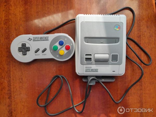 Игровая приставка Nintendo Classic Mini: Super Nintendo Entertainment System фото