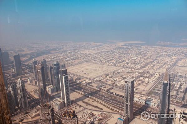 Небоскреб Burj Khalifa (ОАЭ, Дубай) фото