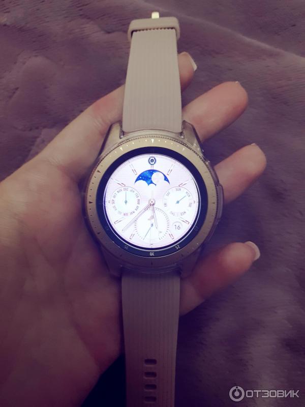 Умные часы Samsung Galaxy Watch фото