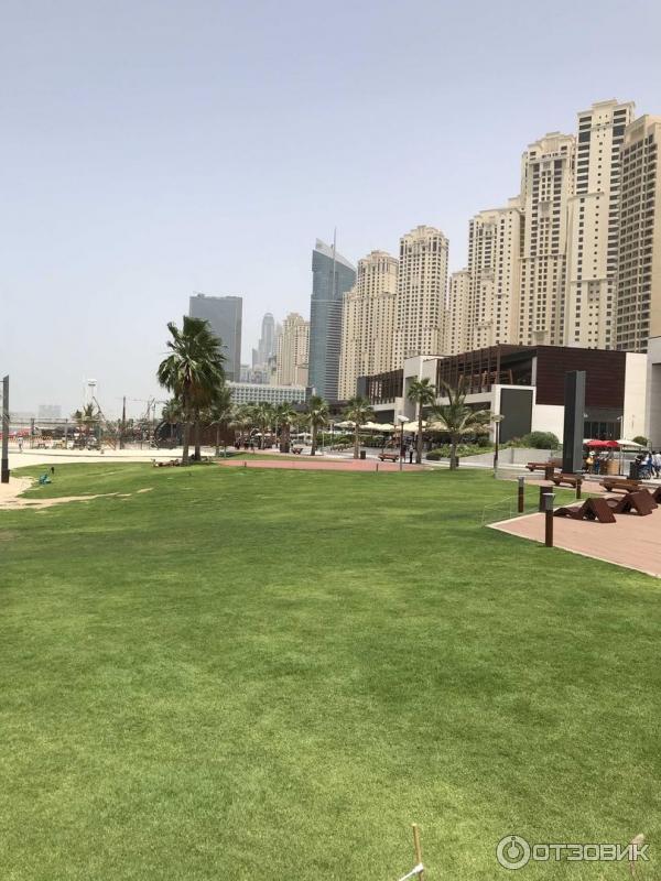 Пляж Dubai Marina beach (ОАЭ, Дубай) фото