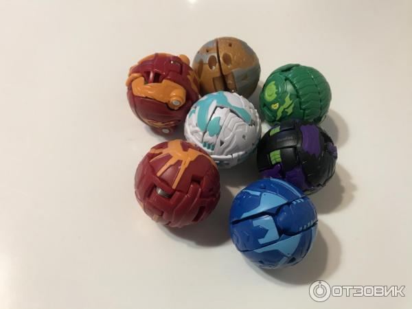 Настольная игра Бакуган (Bakugan) фото