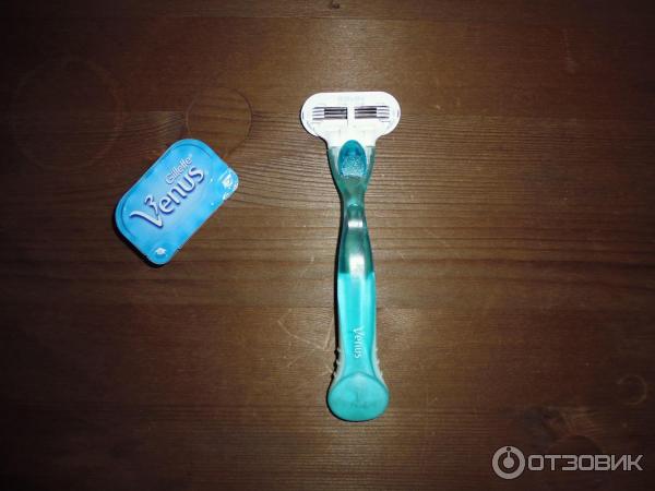 Бритвенный станок Gillette Venus фото