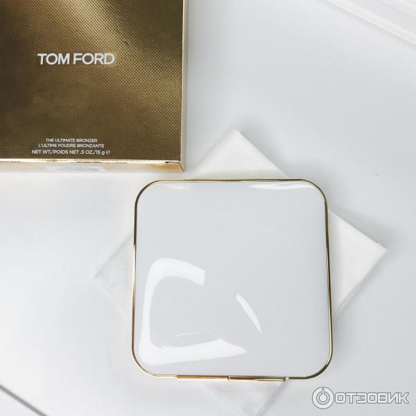 Tom ford soleil glow bronzer. Бронзирующая пудра том Форд. Tom Ford Soleil Glow Bronzer small. Большая белая пудра том Форд.