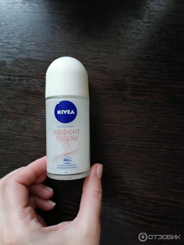 Шариковый антиперспирант Эффект пудры Nivea